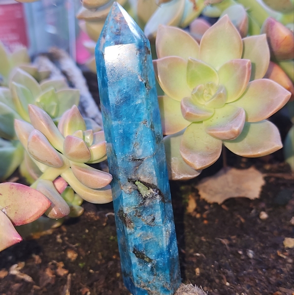 Crystal point - Picture 1 of 2